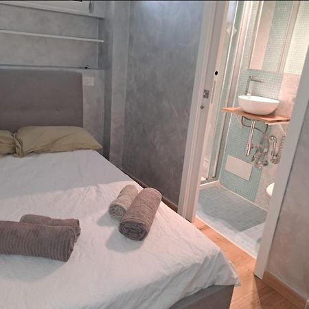 Just To Sleep Hotel บารี ภายนอก รูปภาพ